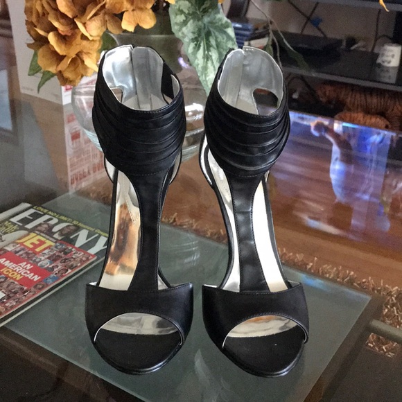 Guess black heels - Picture 4 of 5